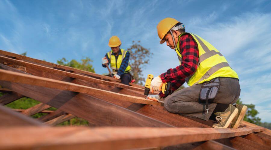 Professional gutter cleaning in Milton, PA